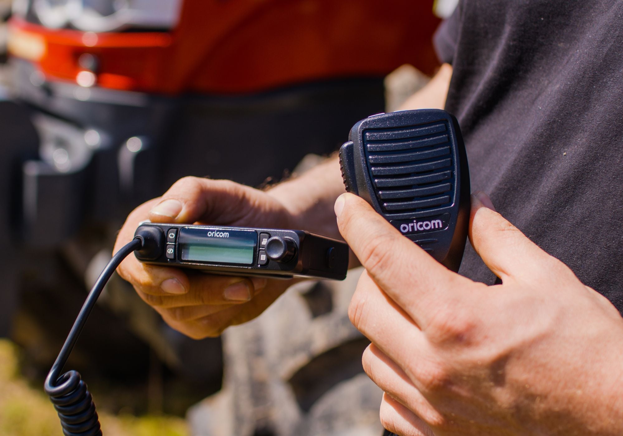 DTX4300BA Premium UHF CB Radio Value Pack